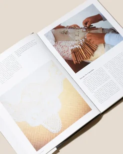 Hereu Studio Rare Books Curated By Terranova<ARTESANIA POPULAR DE ESPAÑA I