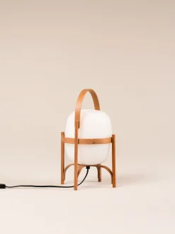 Hereu Studio Home|Designed By "miguel Milá"<CESTITA