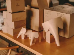 Hereu Studio Home<ELEFANTA MARIA S