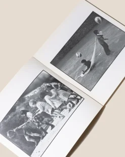 Hereu Studio Rare Books Curated By Terranova<NENS, NO NINOTS